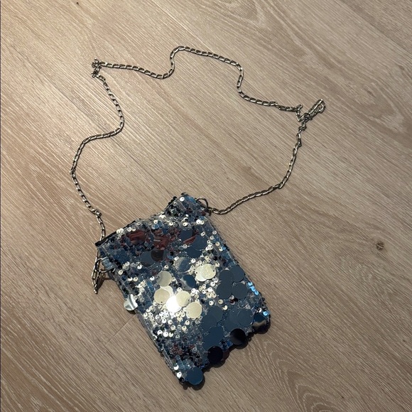 Silver Sequin Chain Strap Mini Pouch Bag NEW 🏷️ - Picture 11 of 11